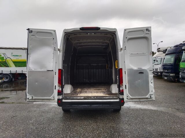Furgon blaszak Iveco DAILY 35S16