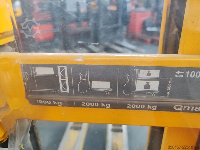 Apiladores de conductor de pie Jungheinrich ERD 120 defect