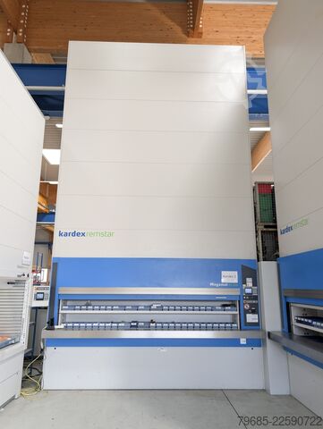 Elevador de armazenamento Kardex Remstar Megamat RS 350