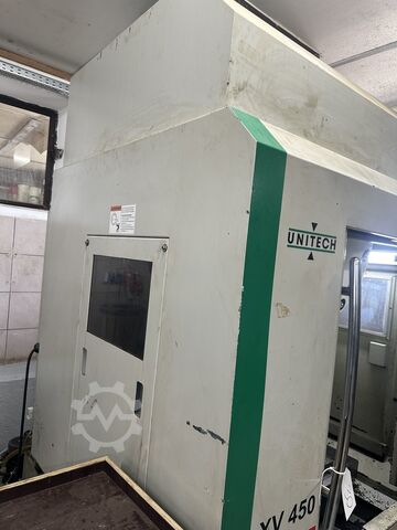 Pionowe centrum obróbcze UNITECH XV 450