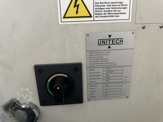 Pionowe centrum obróbcze UNITECH XV 450