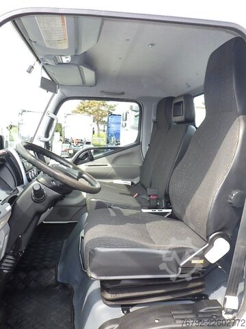 Billenőplatós furgon FUSO Canter 7 C 18 HIAB Abroller/AHK/Klima/LED/24 tkm