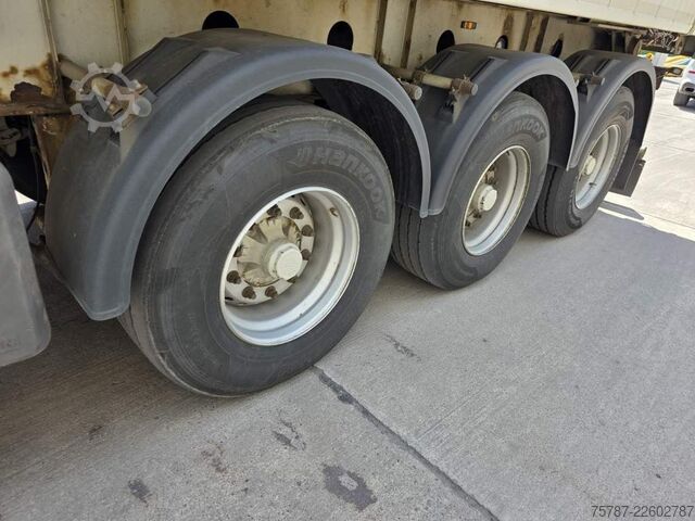 Billenős félpótkocsi REISCH Getreidekipper ca. 47 cbm, Kombi-Pendel-Klappe