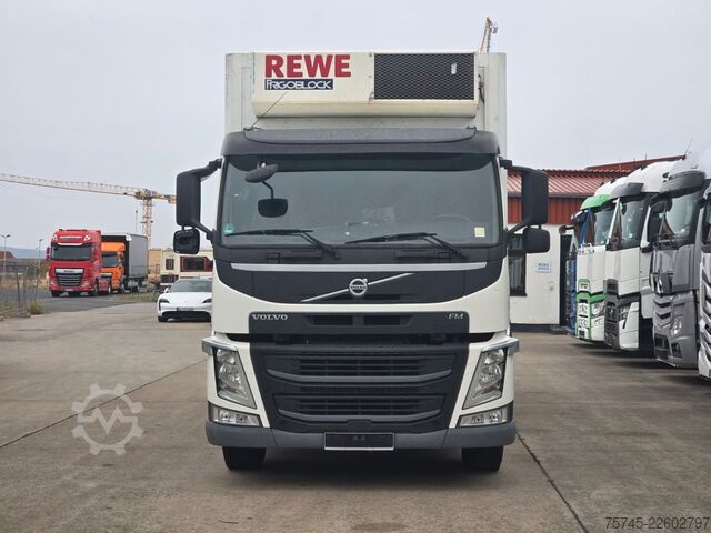 Kühlkoffer-LKW VOLVO FM420*FRIGOBLOCK*VOLLLUFT*PALFINGER LBW  2.5T*