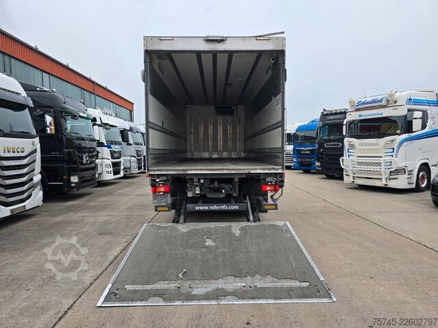 Kühlkoffer-LKW VOLVO FM420*FRIGOBLOCK*VOLLLUFT*PALFINGER LBW  2.5T*