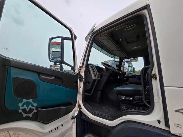 Kühlkoffer-LKW VOLVO FM420*FRIGOBLOCK*VOLLLUFT*PALFINGER LBW  2.5T*
