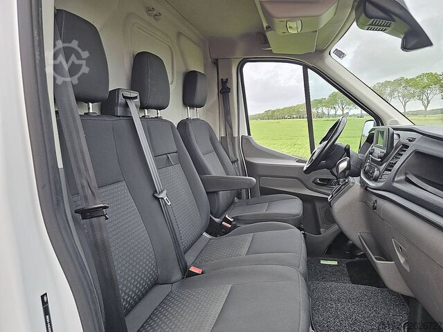 Bestelauto FORD TRANSIT 2.0 L2H2 Automaat Euro6!