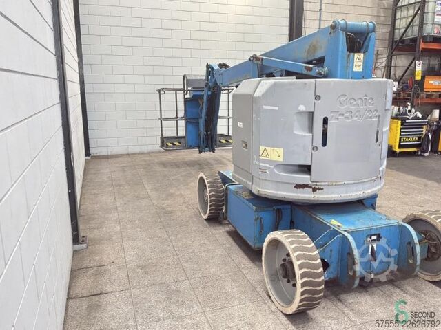 Plataforma elevatória Genie Z-34/22N