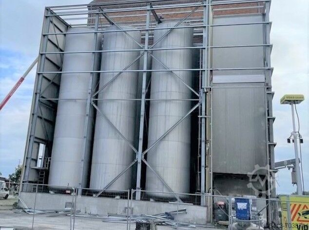 Verticale silo's tank T140