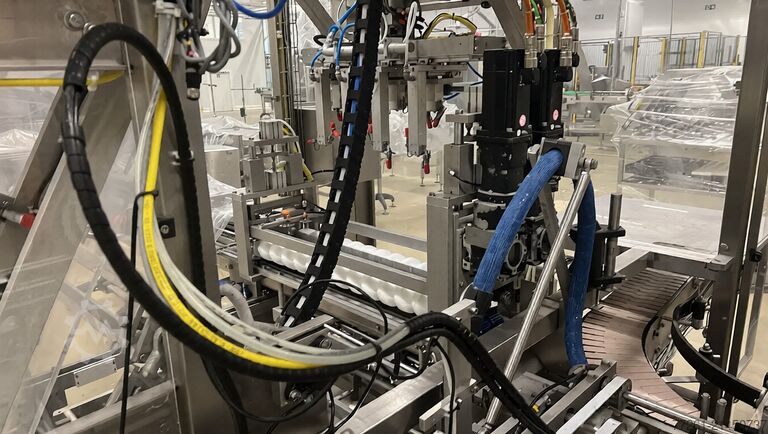 Envasadora doble de vasos sellados TECMA SEALED CUPS DUAL PACKER x2, x4, x6 PACK CARTON