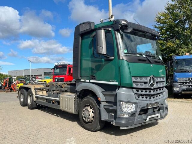 Camião porta-contentores de gancho MERCEDES-BENZ Arocs 2643 6x6 HAD Abrollkipper Meiller 30to