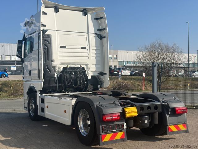 Standardní tahač MAN TGX 18.510 XXL Intarder 2 Tanks ACC LGS Alcoa