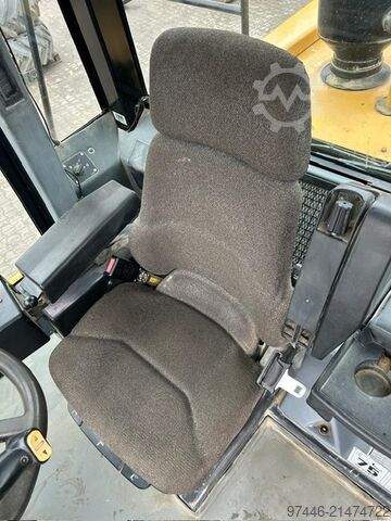 Lader Caterpillar 966G