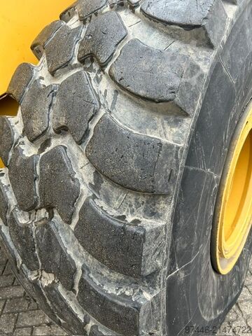 Lader Caterpillar 966G