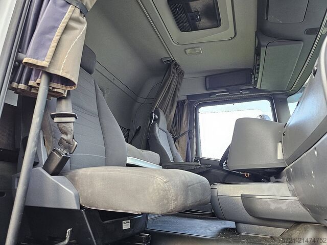 Estándar-SZM SCANIA R580 CR 19,150 ton