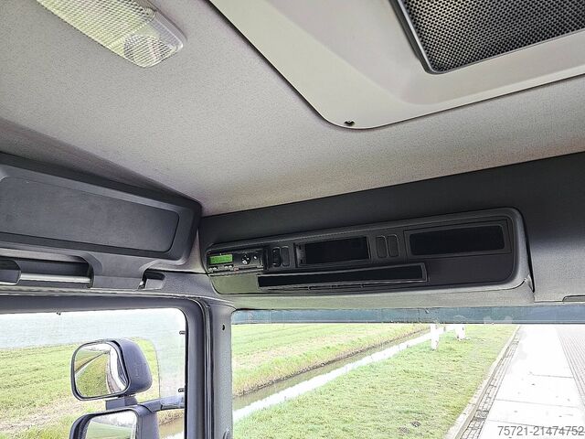 Estándar-SZM SCANIA R580 CR 19,150 ton