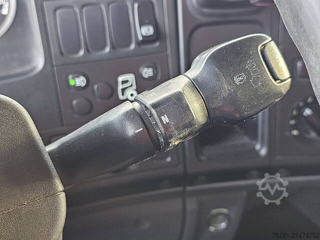 Estándar-SZM SCANIA R580 CR 19,150 ton