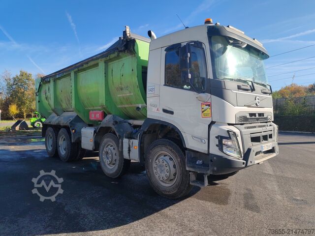 Leddet dumper Volvo FMX500