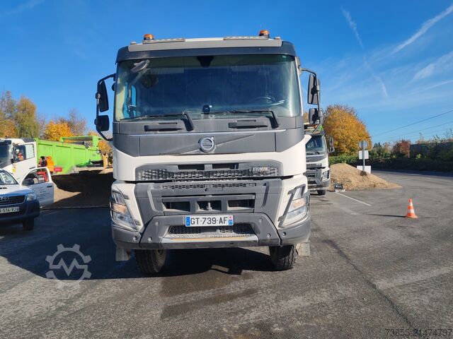Leddet dumper Volvo FMX500