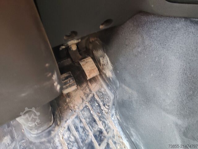 Leddet dumper Volvo FMX500