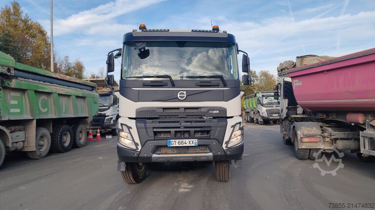 Leddet dumper Volvo FMX 500