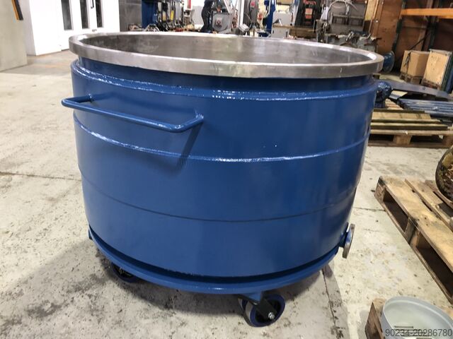 Gebrauchter 700-Liter Molteni Modell MPME700SV-TDS Edelstahl-Dreifach-Vakuummischer Molteni MPME700SV-TDS