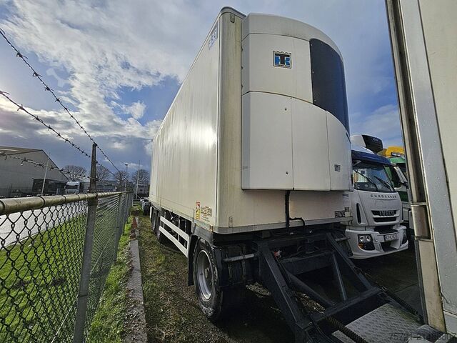 Kyld/fryst transport CHEREAU Meatrails Thermoking