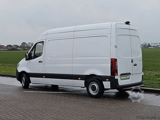 Kombi med högt tak MERCEDES-BENZ SPRINTER 314 CDI AUT. L2H2