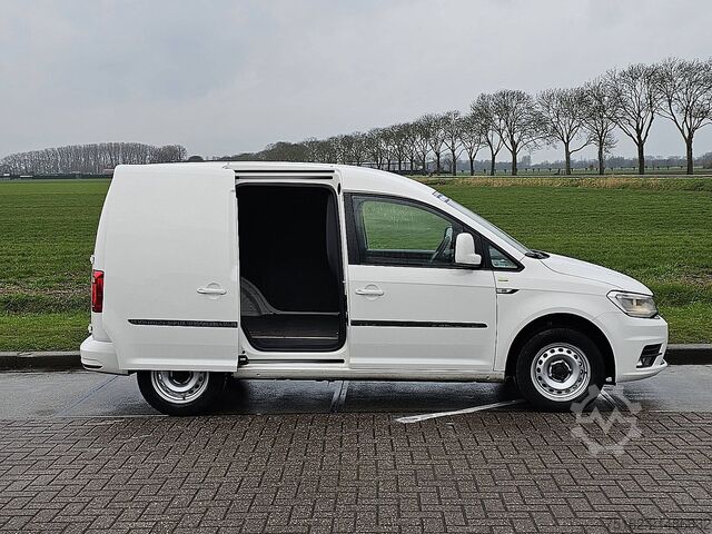 Resväska VOLKSWAGEN CADDY 2.0 102Pk Automaat Navi!