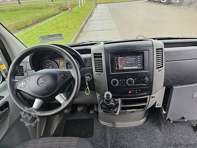 Kombi med högt tak MERCEDES-BENZ SPRINTER 316 L2H2 3.5T-Trekhaak!