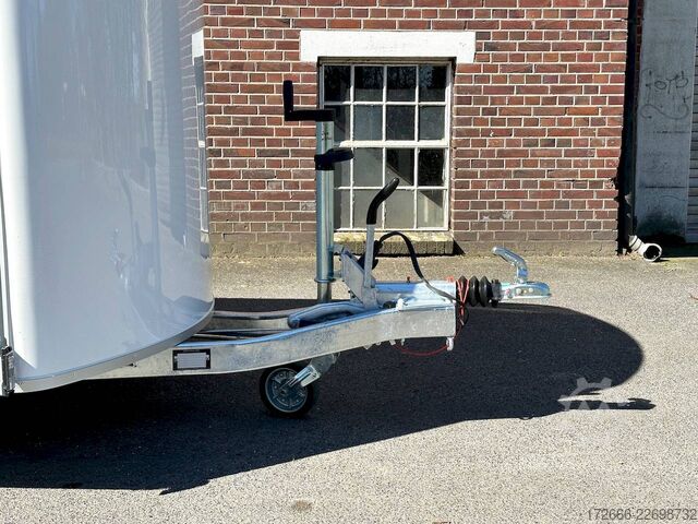 Remorque à caisse Debon CHEVAL LIBERTE DEBON C500 ALU ROADSTER WEISS +SEITENTÜR