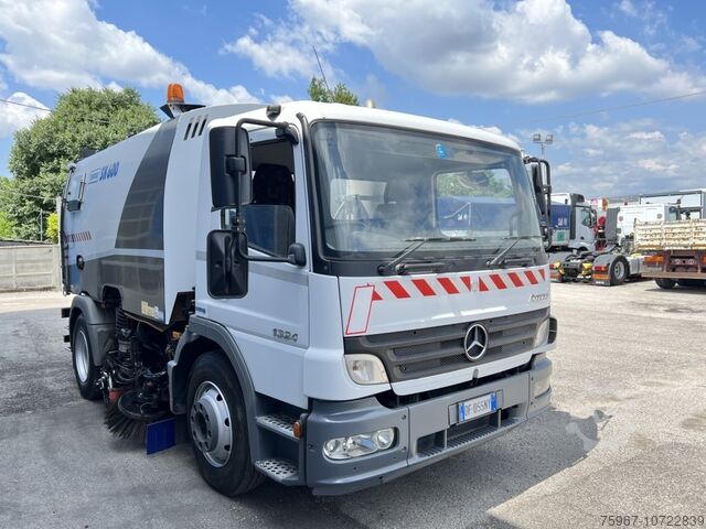 Kolkenzuiger Mercedes-Benz Atego 1324
