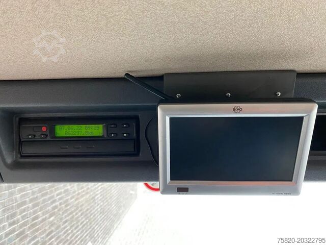 Hefplatform Scania P420 8X4 + BISON PALFINGER TKA 57 KS HOOGWERKER...