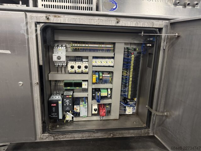 Vleesverwerkingsmachine GEA MultiFormer 400