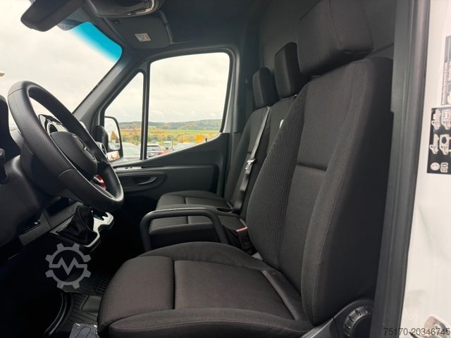 Furgão fechado MERCEDES-BENZ Sprinter 317 CDI 4325 Koffer LBW Klima Kamera