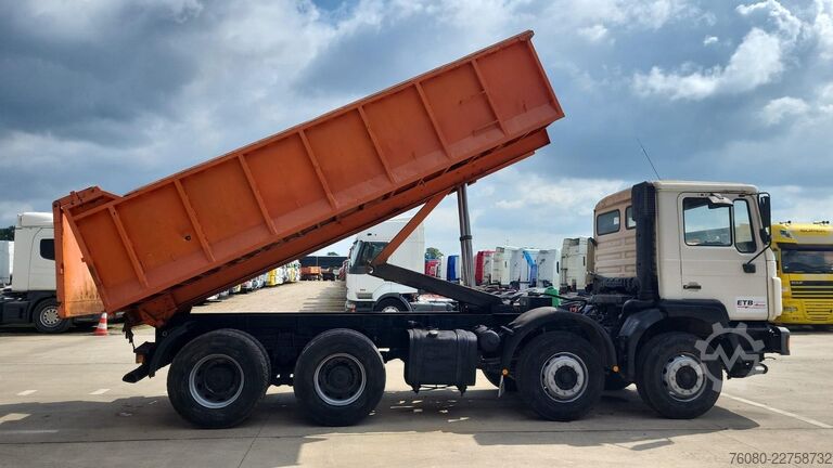 Ribaltabile MAN 32.372 (BIG AXLE / STEEL SUSPENSION / MANUAL PU...