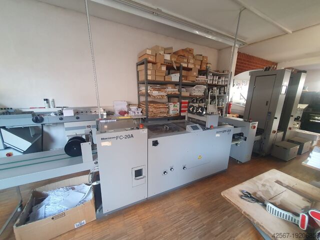 Broschürenfertigungssystem Horizon VAC 100 AC