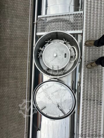 Autocisterna per alimenti Magyar FOOD / LEBENSMITTEL / LEVENSMIDDELEN / 31.445L ...