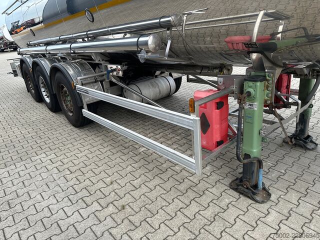 Autocisterna per alimenti Magyar FOOD / LEBENSMITTEL / LEVENSMIDDELEN / 31.445L ...