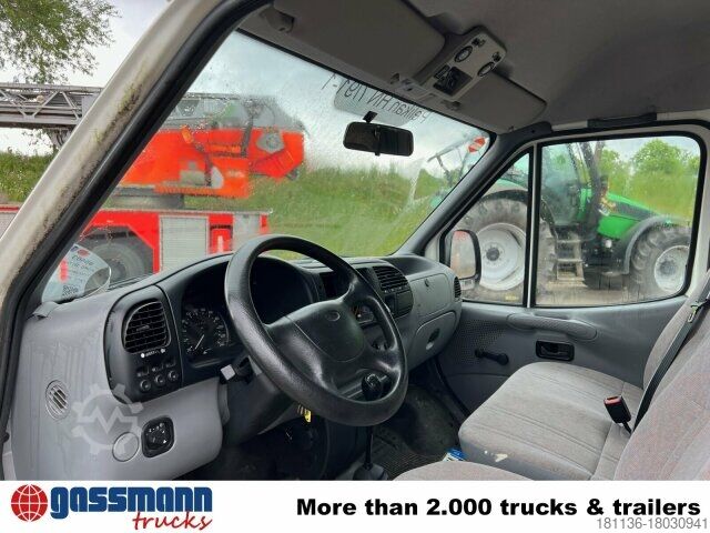 Autokar Ford Transit 2.0 4x2, Benziner!
