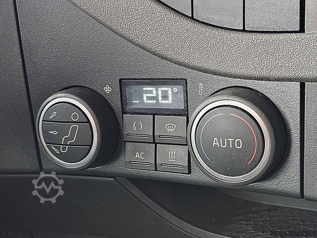 Standard-SZM VOLVO FH 500 6X2 STEERED PTO+HYDR