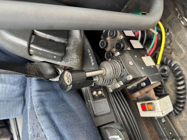 System med krogarm Volvo FH 460 6 x 2 Haakarm       APK 09-2026