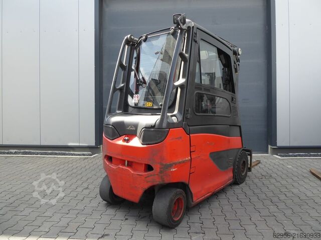 Electric 4-wheel forklift Linde E25HL-01/600