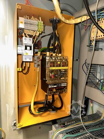 Meerassige machine Euroturn 8/32