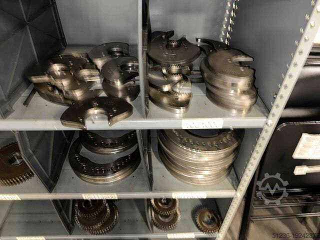 Meerassige machine Euroturn 8/32