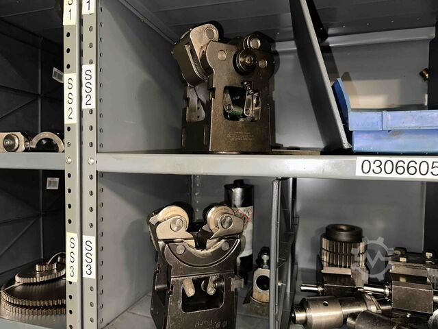 Meerassige machine Euroturn 8/32