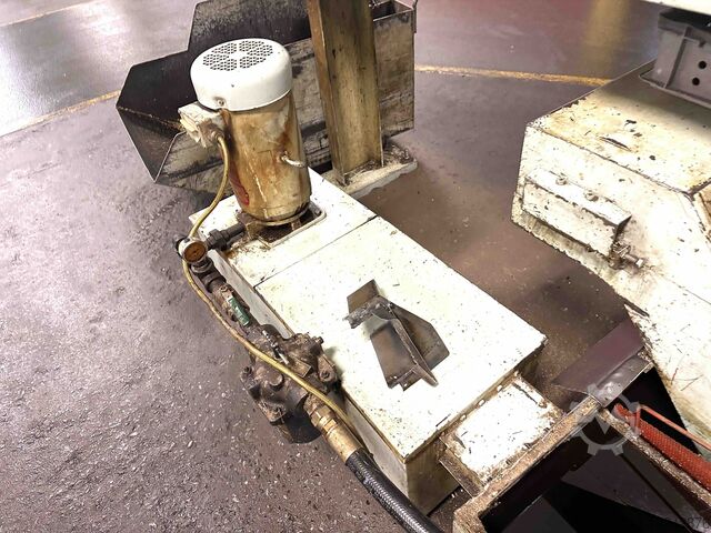Meerassige machine Euroturn 8/32