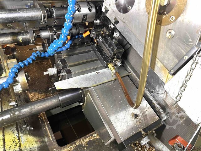 Meerassige machine Euroturn 8/32