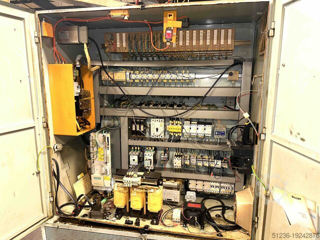 Meerassige machine Euroturn 8/32