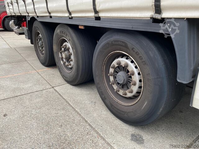 Presenninger, der kan skubbes Krone SD  Tautliner / Boorden / Dhollandia Laadklep /...